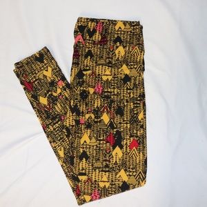 NWOT LulaRoe Leggings TC